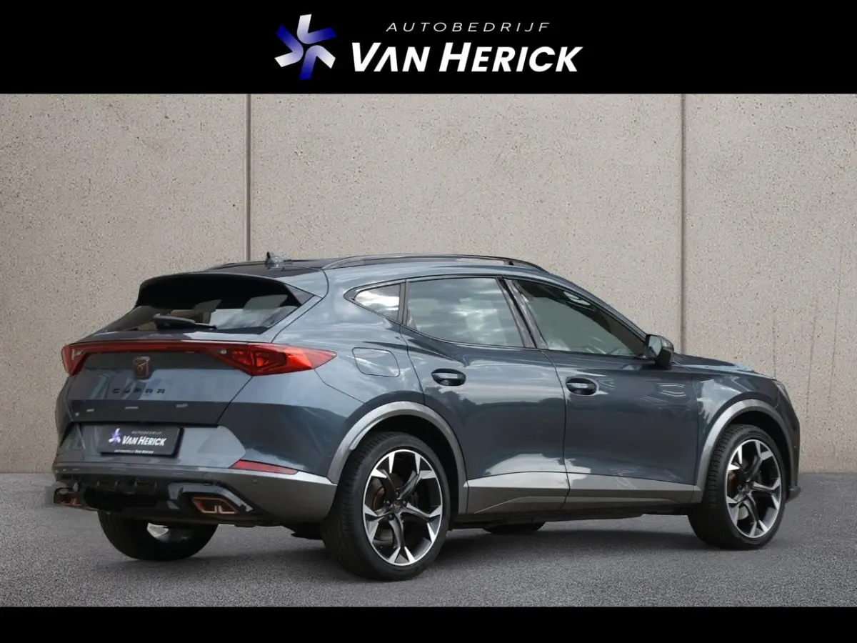 1.4 e-Hybrid VZ Performance 245PK | Achteruitrijcamera | Trekhaak | Stoelverwarming