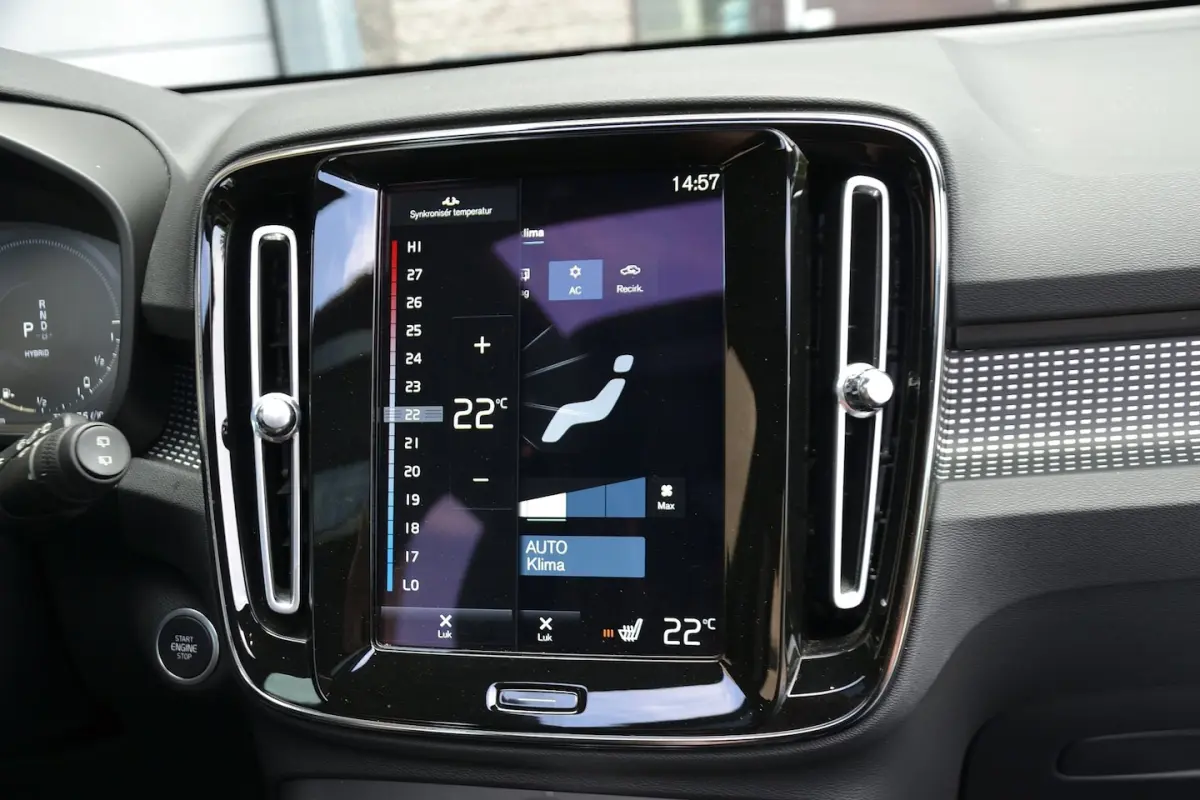 1.5 T4 Recharge R-Design | Panoramadak | Winterpakket | Achteruitrijcamera
