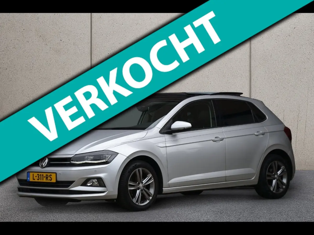 1.0 TSI Highline Business R-Line Automaat | Panoramadak | Navigatie | LED Koplampen