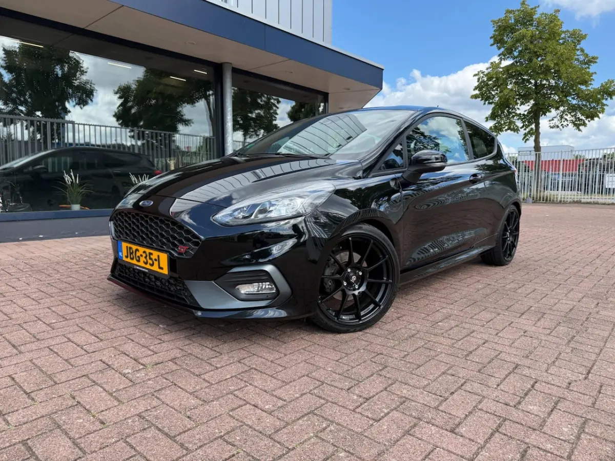 1.5 ST 200PK | RECARO | CARPLAY | Cruise | B&O