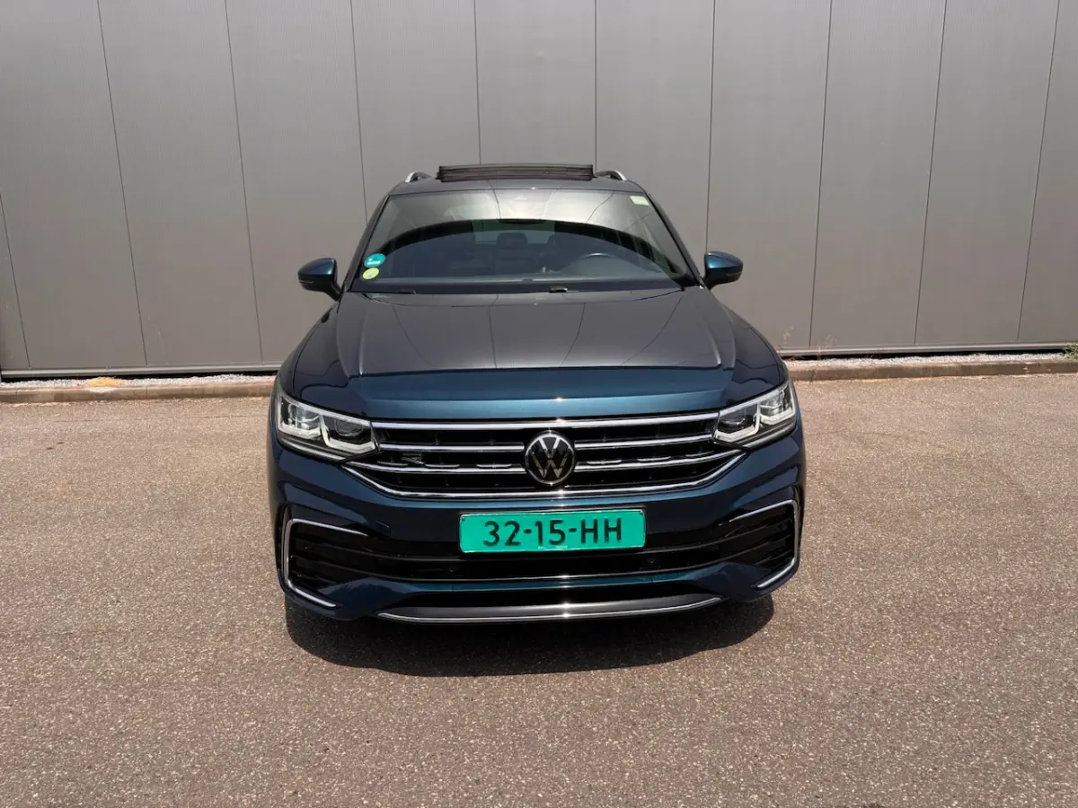 2.0 TDI R-Line Business+ PANORAMA NAVI CLIMACAR PLAY enz