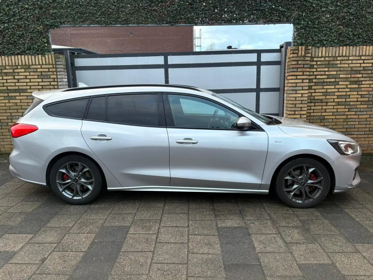 1.5 EcoBoost ST Line X Business