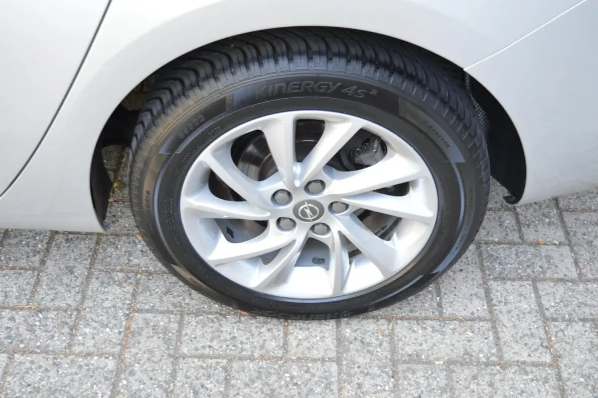 1.4 Innovation Aut|Camera|Keyless