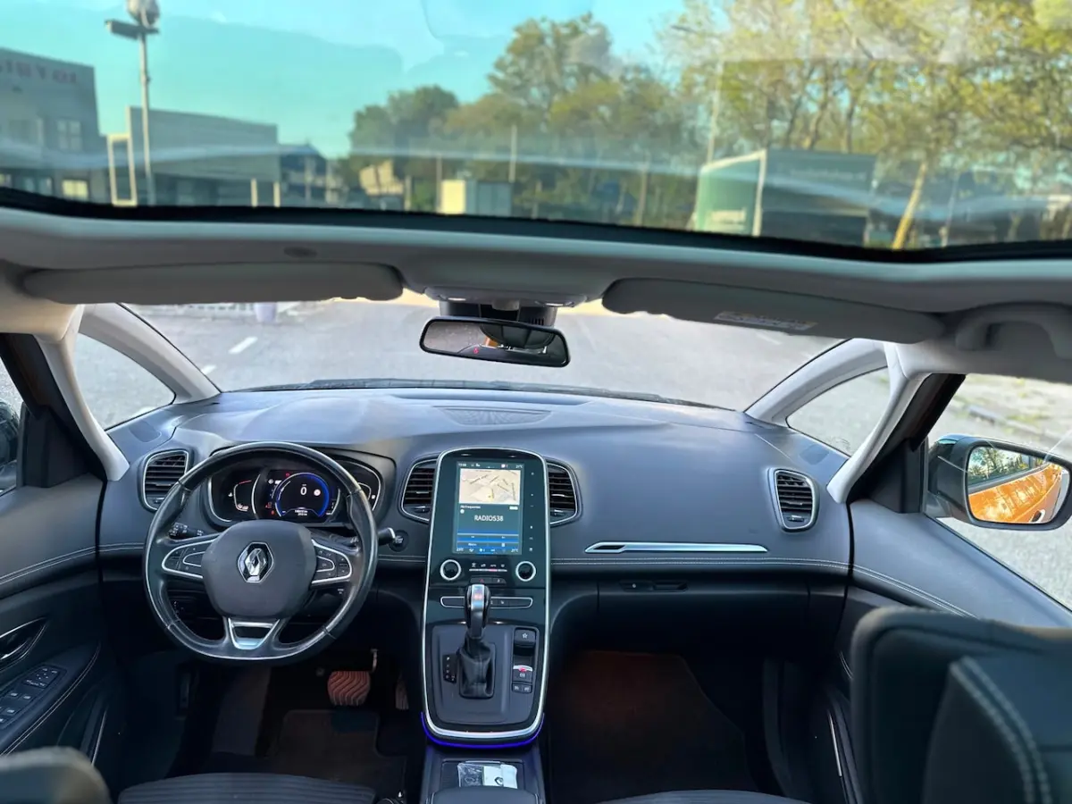1.3 TCe Bose / automaat / panorama / half/leder / pdc / navi / dealer.onder / camera / his