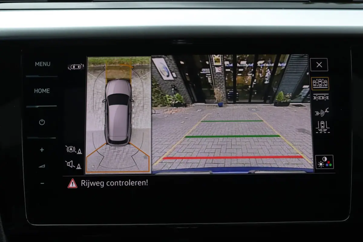 1.4 TSI eHybrid R-Line Pano/IQ.Light/Navi Pro/Keyless/Elek. lederen R Sportstoelen/DCC/ACC