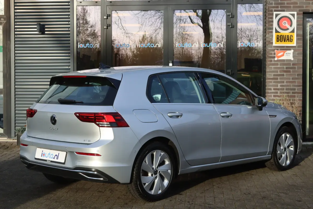 1.5 eTSI 150pk DSG Style LED+/Keyless/Camera/Elek. stoel+mem/ACC/Dodehoek/17"