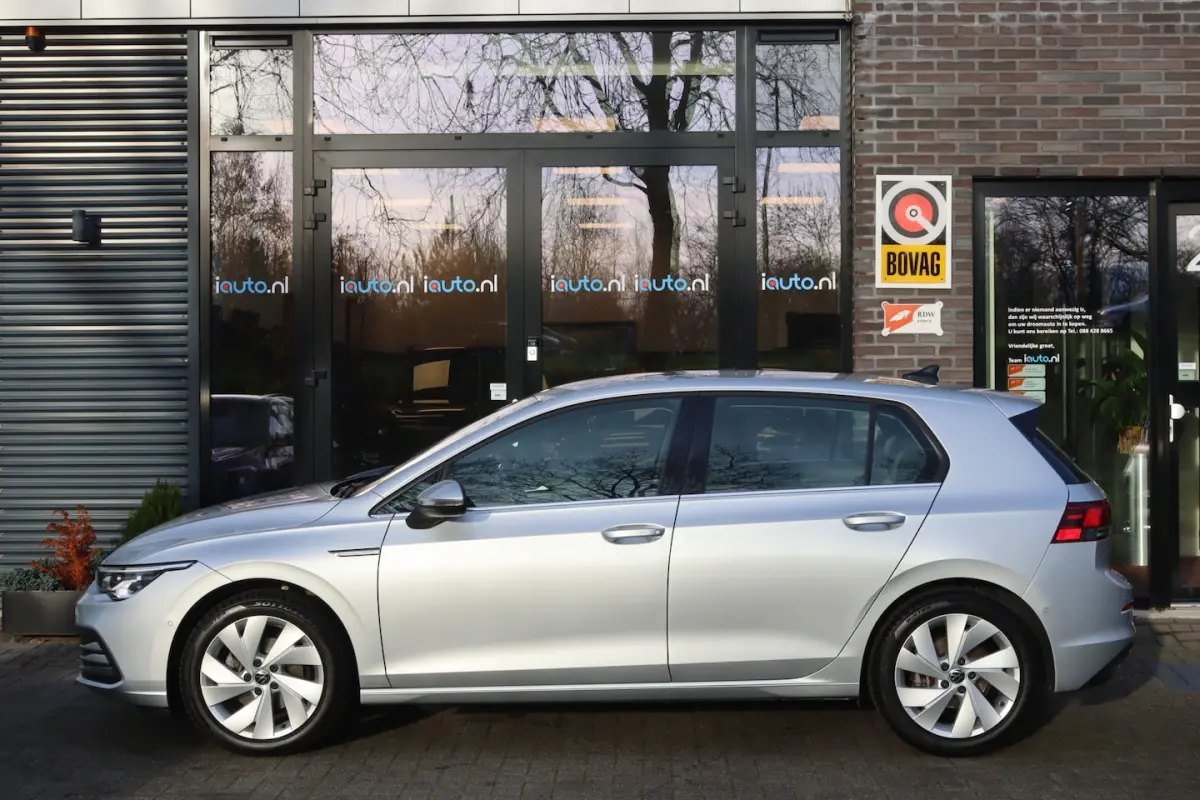 1.5 eTSI 150pk DSG Style LED+/Keyless/Camera/Elek. stoel+mem/ACC/Dodehoek/17"