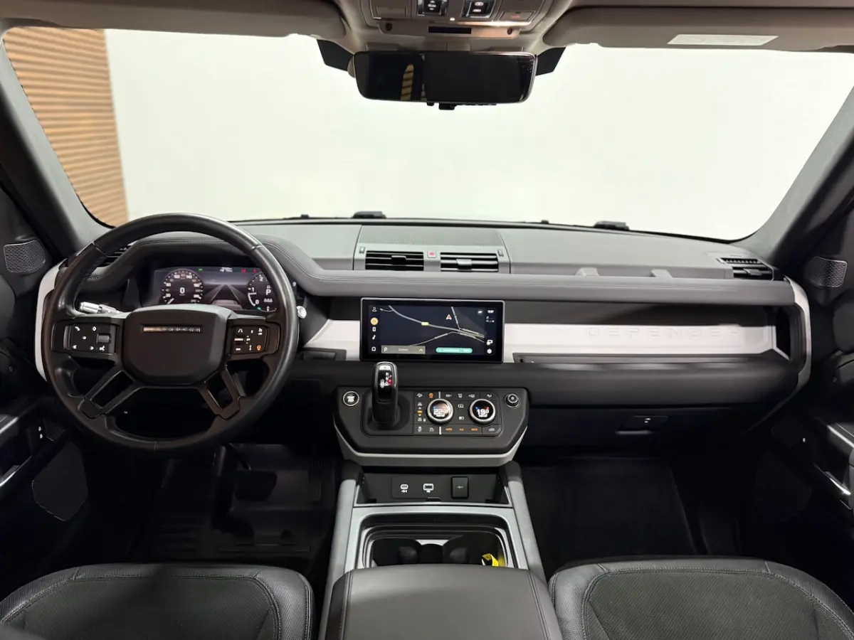 2.0 D200 110 | Pano | PPF | Meridian | Trekhaak | Carplay | Geel kenteken