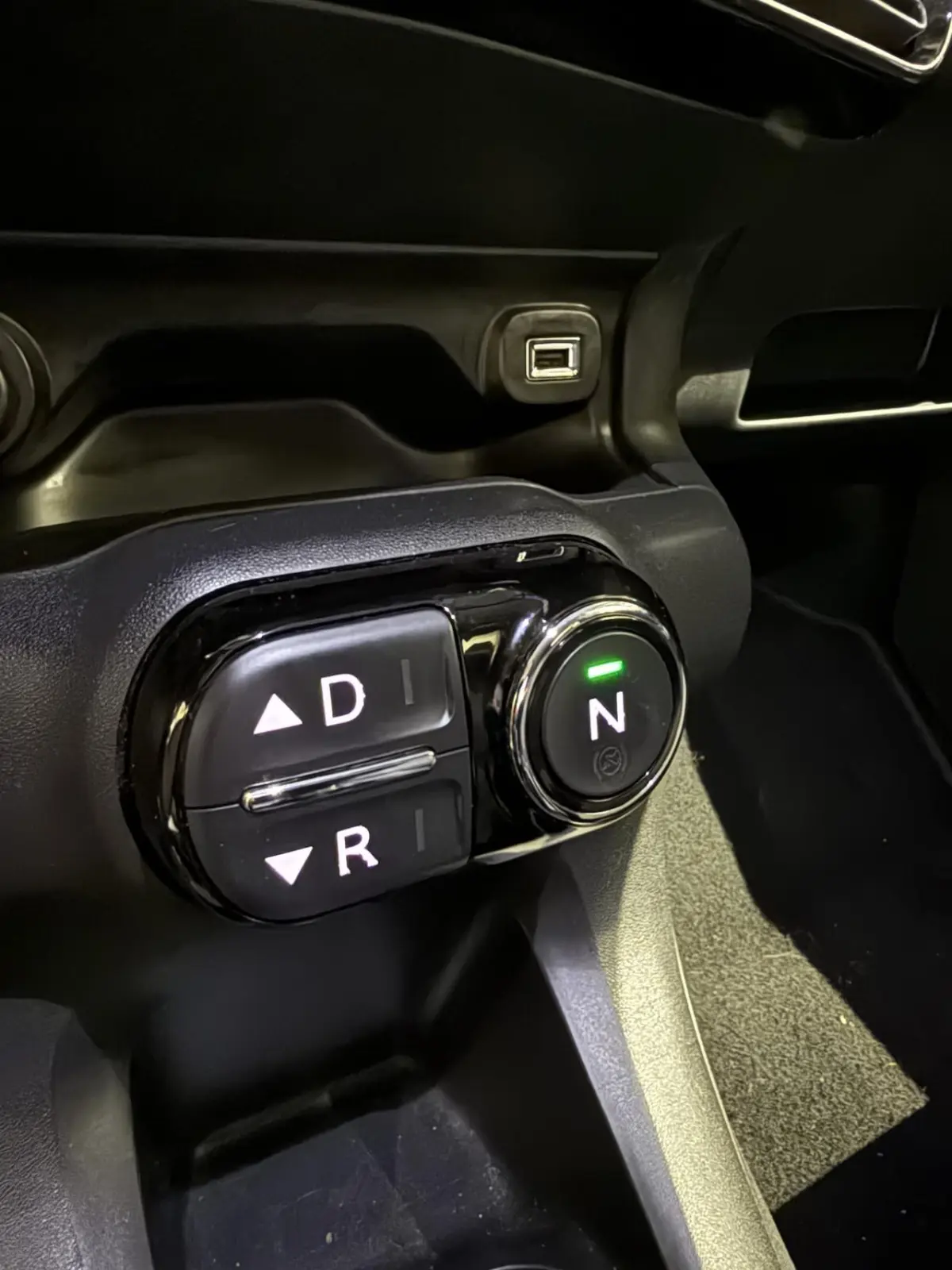 1.2 PureTech Shine Automaat