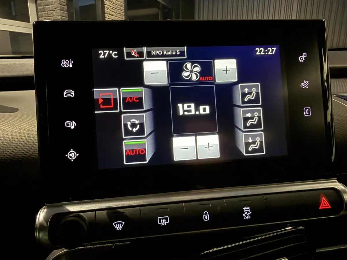1.2 PureTech Shine Automaat