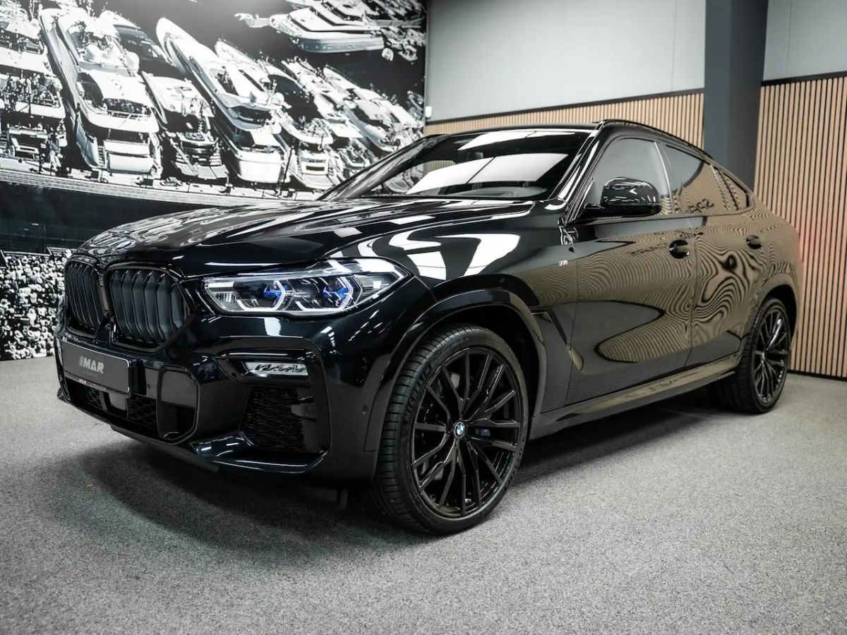 M50i High Executive | Sky Lounge panoramadak | Bowers & Wilkins | Massage- en ventilatiest