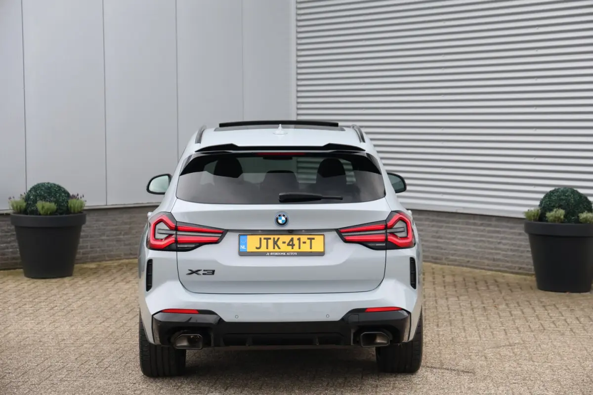 xDrive 30e M-Sport 292PK Pano|Stuurvw|HUD|20inch