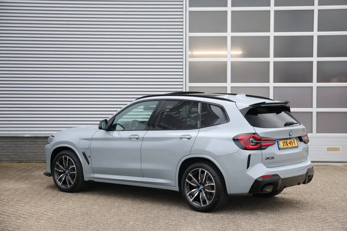 xDrive 30e M-Sport 292PK Pano|Stuurvw|HUD|20inch