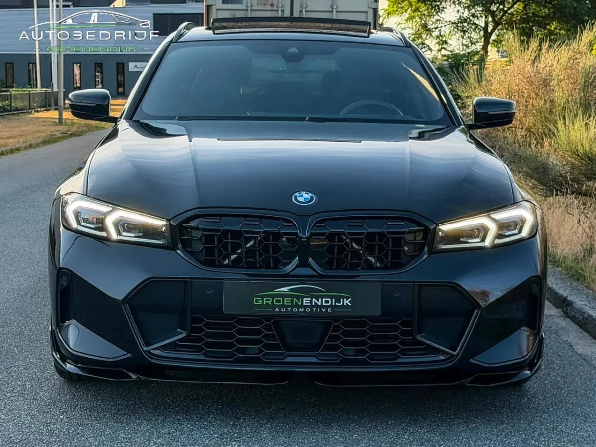 330e xDrive M PERFORMANCE SEATS / HUD WIDESCREEN CAM PANO CARPLAY DODEHOEK