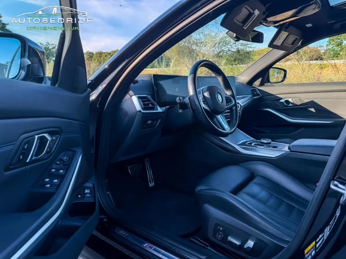 330e xDrive M PERFORMANCE SEATS / HUD WIDESCREEN CAM PANO CARPLAY DODEHOEK