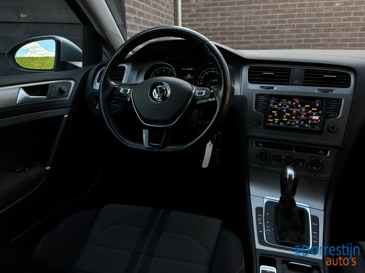 1.0 TSI Connected Series | Automaat | CarPlay | Camera | Navi | Cruise
