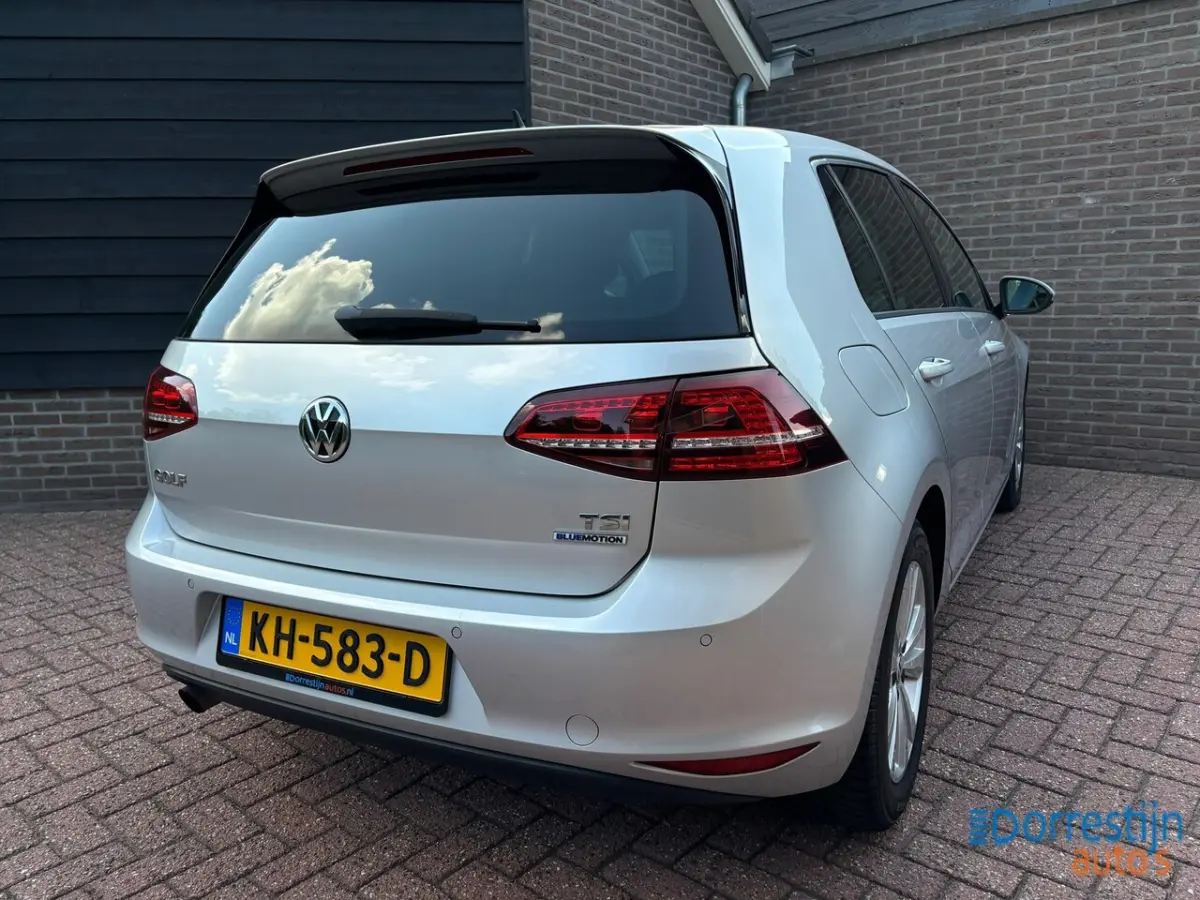 1.0 TSI Connected Series | Automaat | CarPlay | Camera | Navi | Cruise