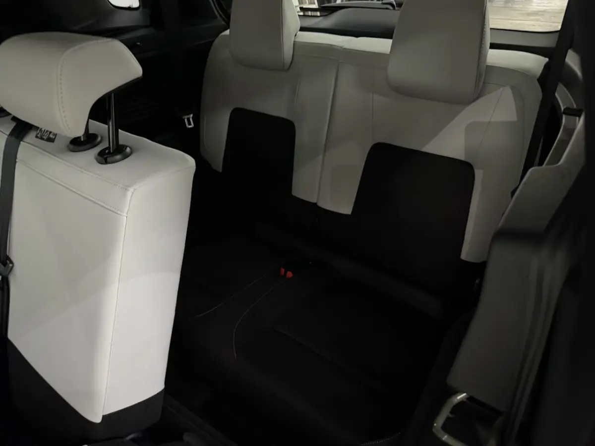 1.2 Hybrid 145pk Max 7p. Camera, Apple carplay, Half leder, 17 Inch velgen, Rijstrook corr