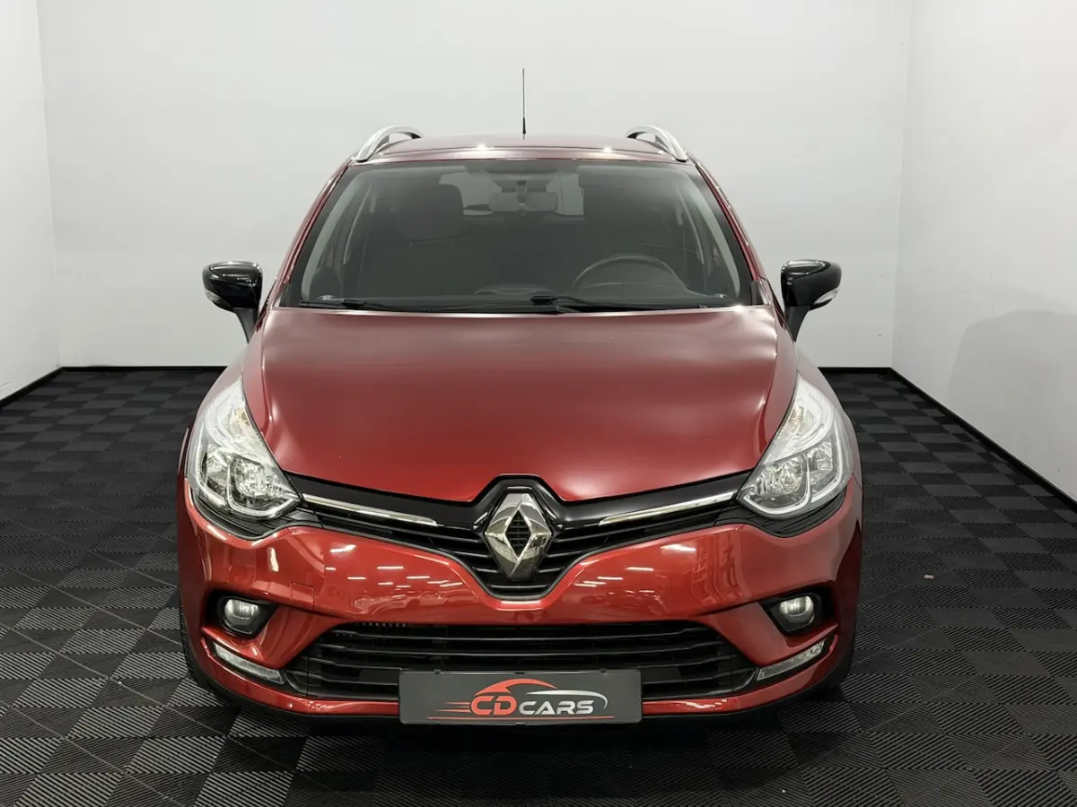 0.9 TCe Limited Airco, Navi, Parkeersensoren, Keyless start, Cruise control, A start stop,