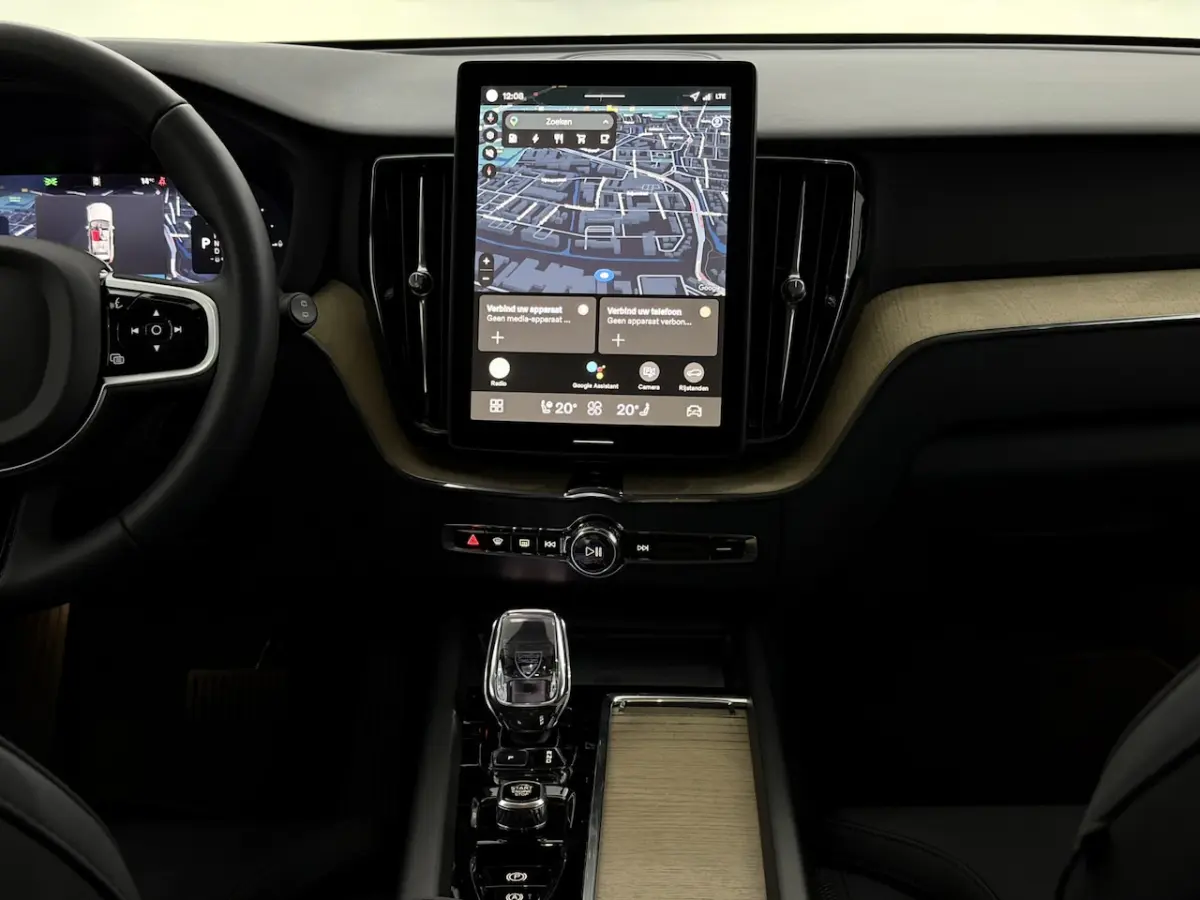 2.0 T8 Plug-in hybrid AWD Plus Dark Nieuw , 360 Camera, Harman/Kardon, Memory stoelen, Win