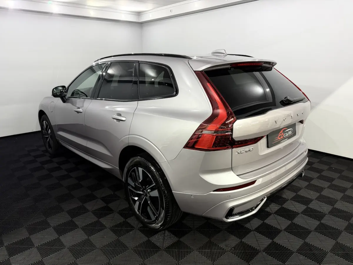 2.0 T8 Plug-in hybrid AWD Plus Dark Nieuw , 360 Camera, Harman/Kardon, Memory stoelen, Win