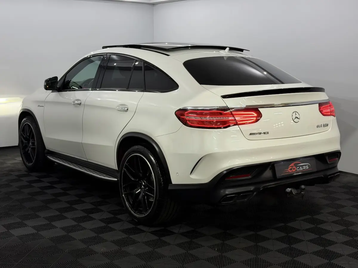 AMG 63 S 4MATIC Panoramadak, Leder, 585PK, 360 Camera, Memory stoelen, Navi, Bang&Olufsen,
