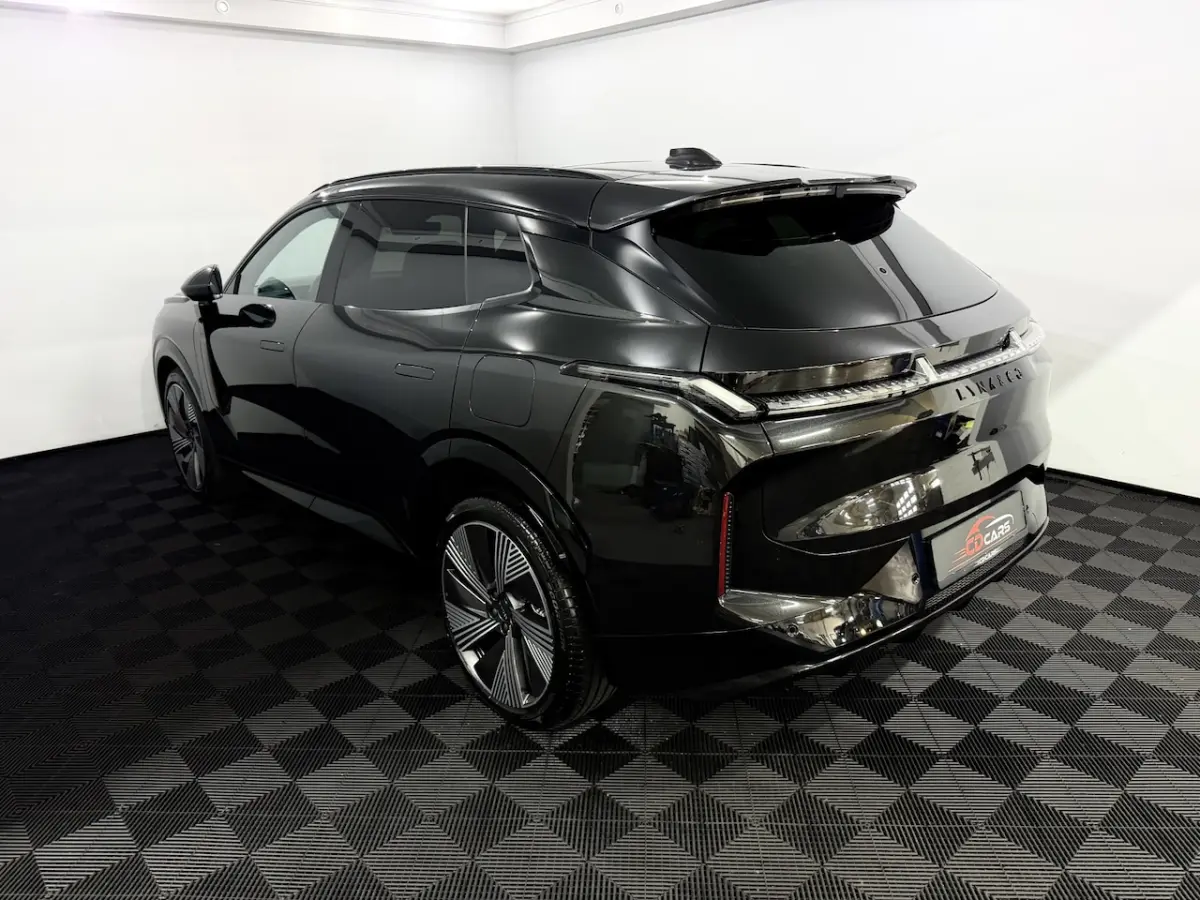 1.5 More Panoramadak, Stoelmassage, Stoelventilatie, 360 camera, Harman/Kardon, Leder, Aut