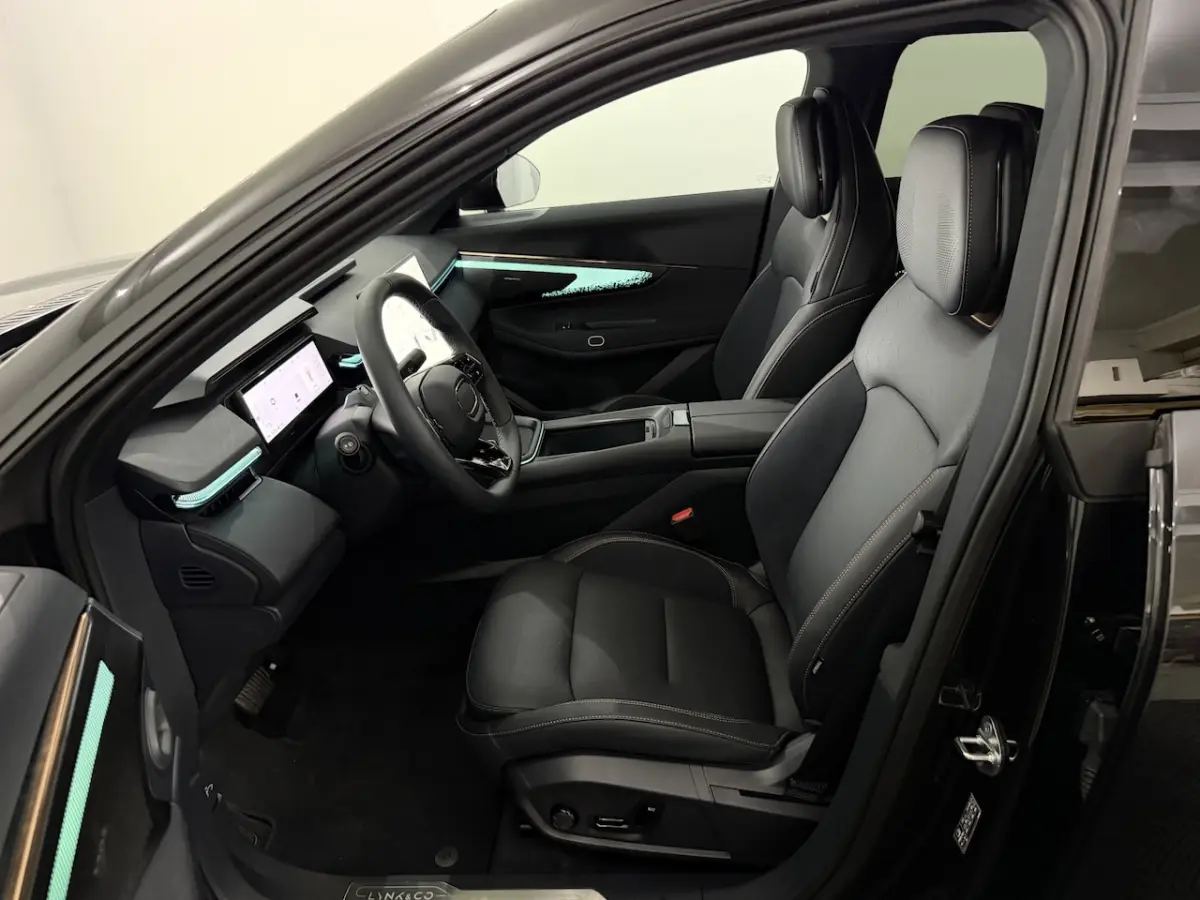 1.5 More Panoramadak, Stoelmassage, Stoelventilatie, 360 camera, Harman/Kardon, Leder, Aut