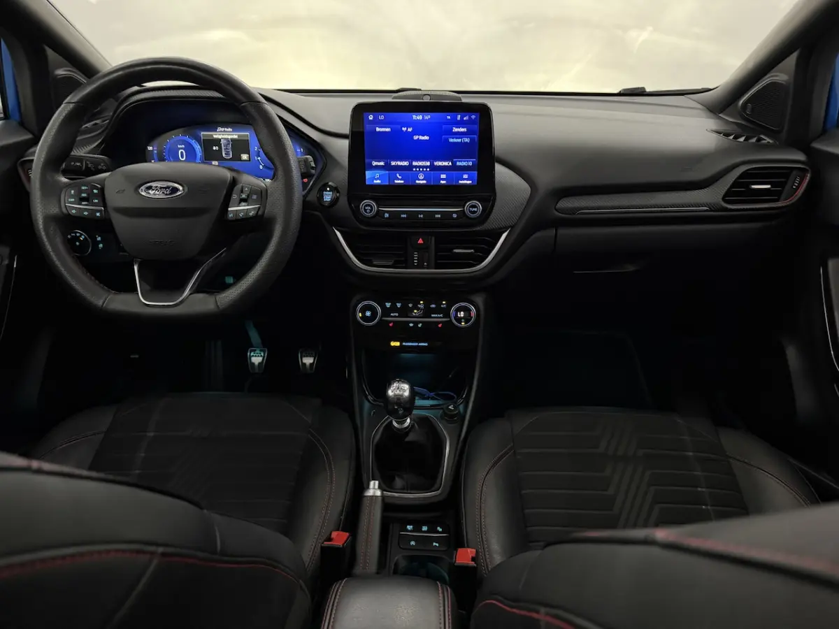 1.0 EcoBoost Hybrid ST-Line X First Edition Panoramadak, Camera, Winterpakket, Keyless sta