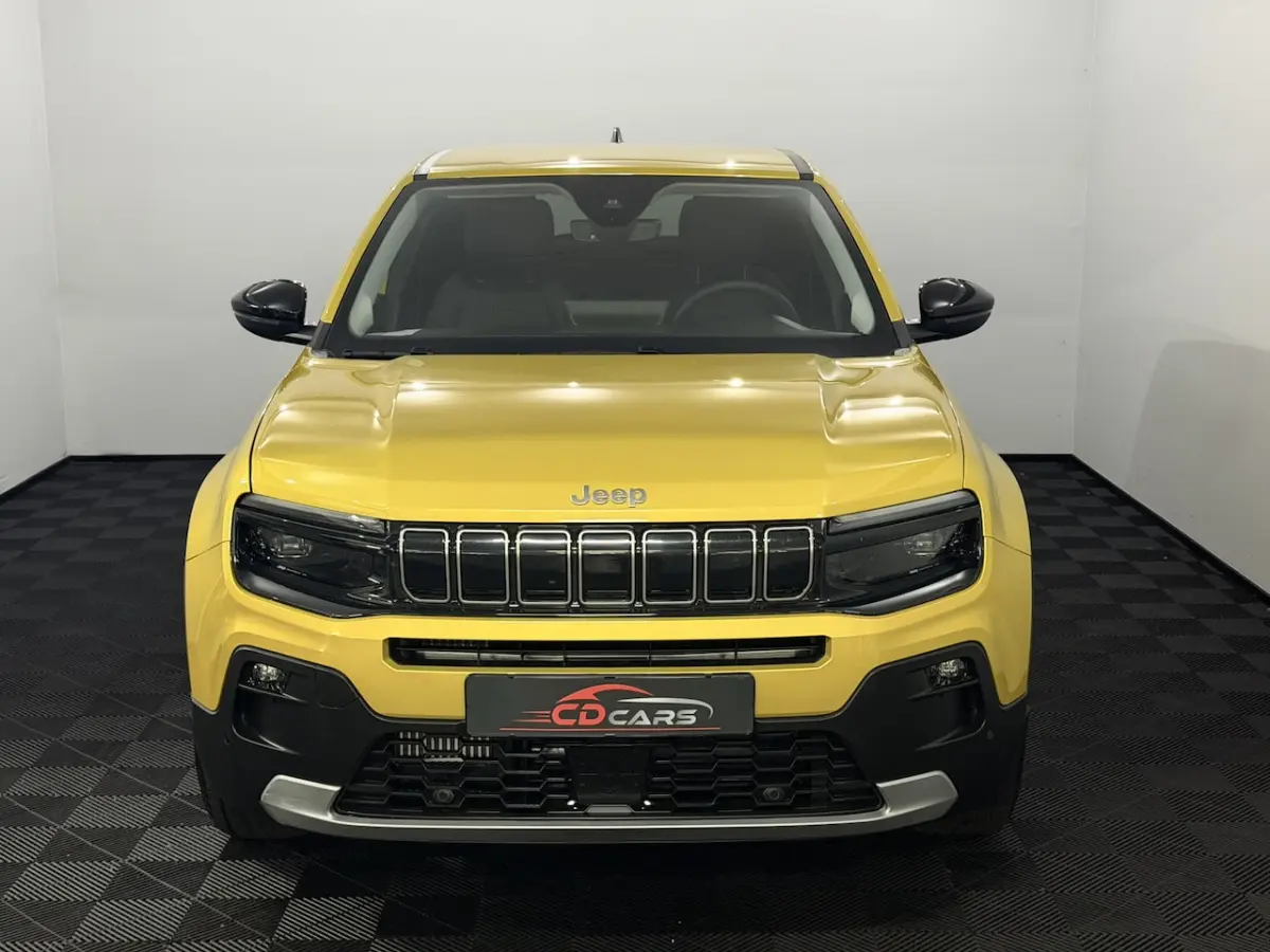 1.2 Summit Camera, Apple carplay, Half leder, Keyless start, Cruise control, Lichtmetalen