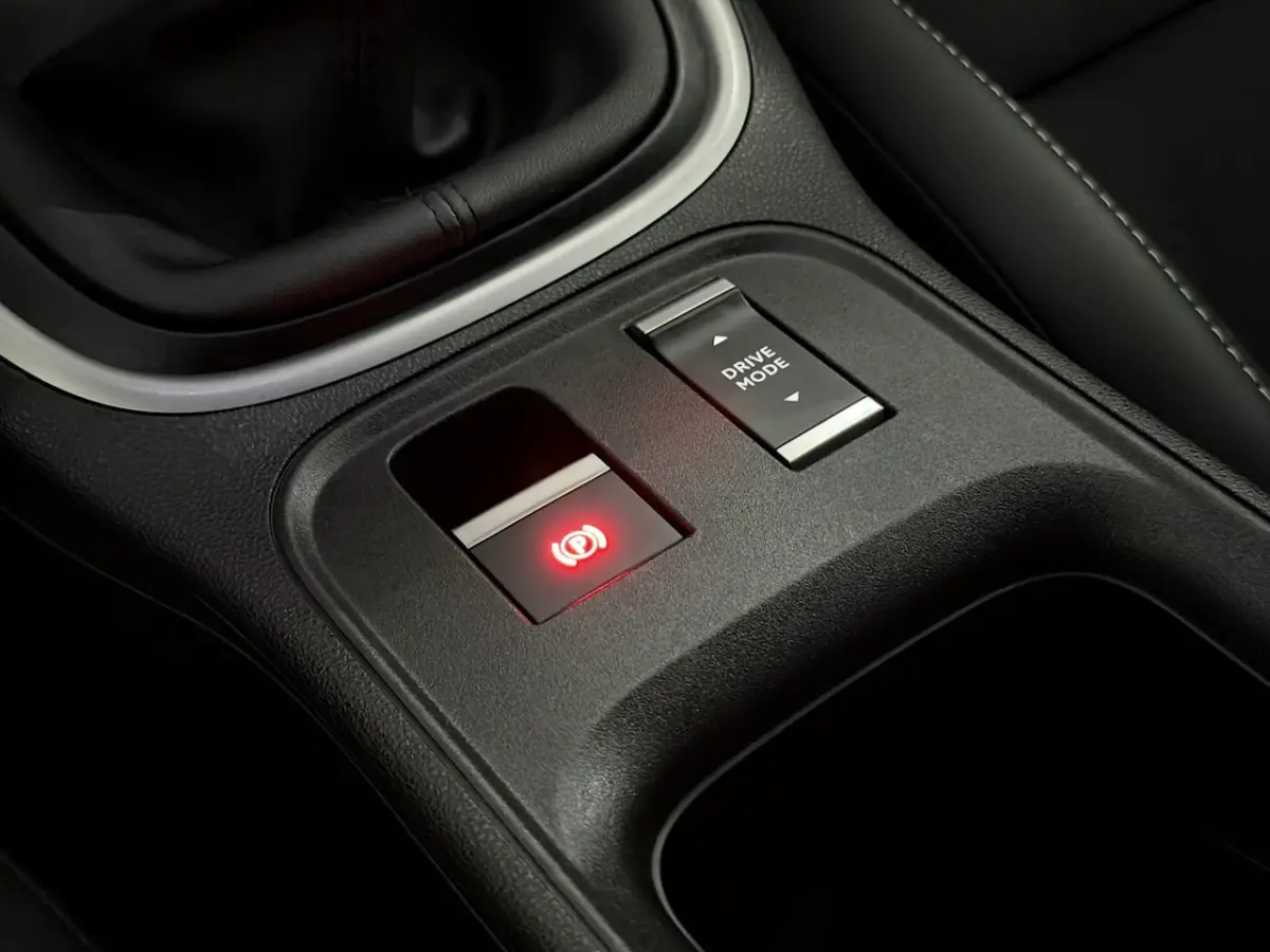 1.2 Summit Camera, Apple carplay, Half leder, Keyless start, Cruise control, Lichtmetalen