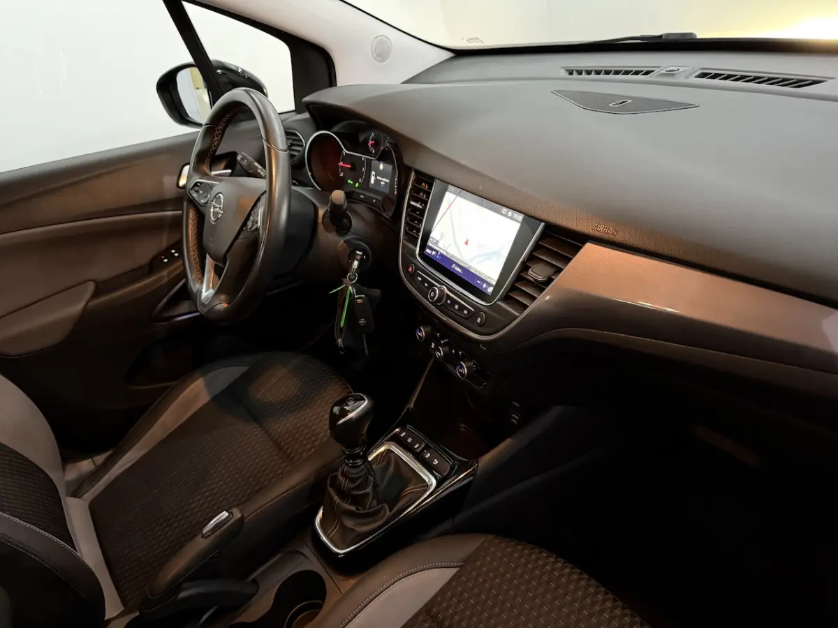 1.2 Turbo Innovation Camera, Half leder, Navi, Rijstrook correctie, Cruise control, Clima,