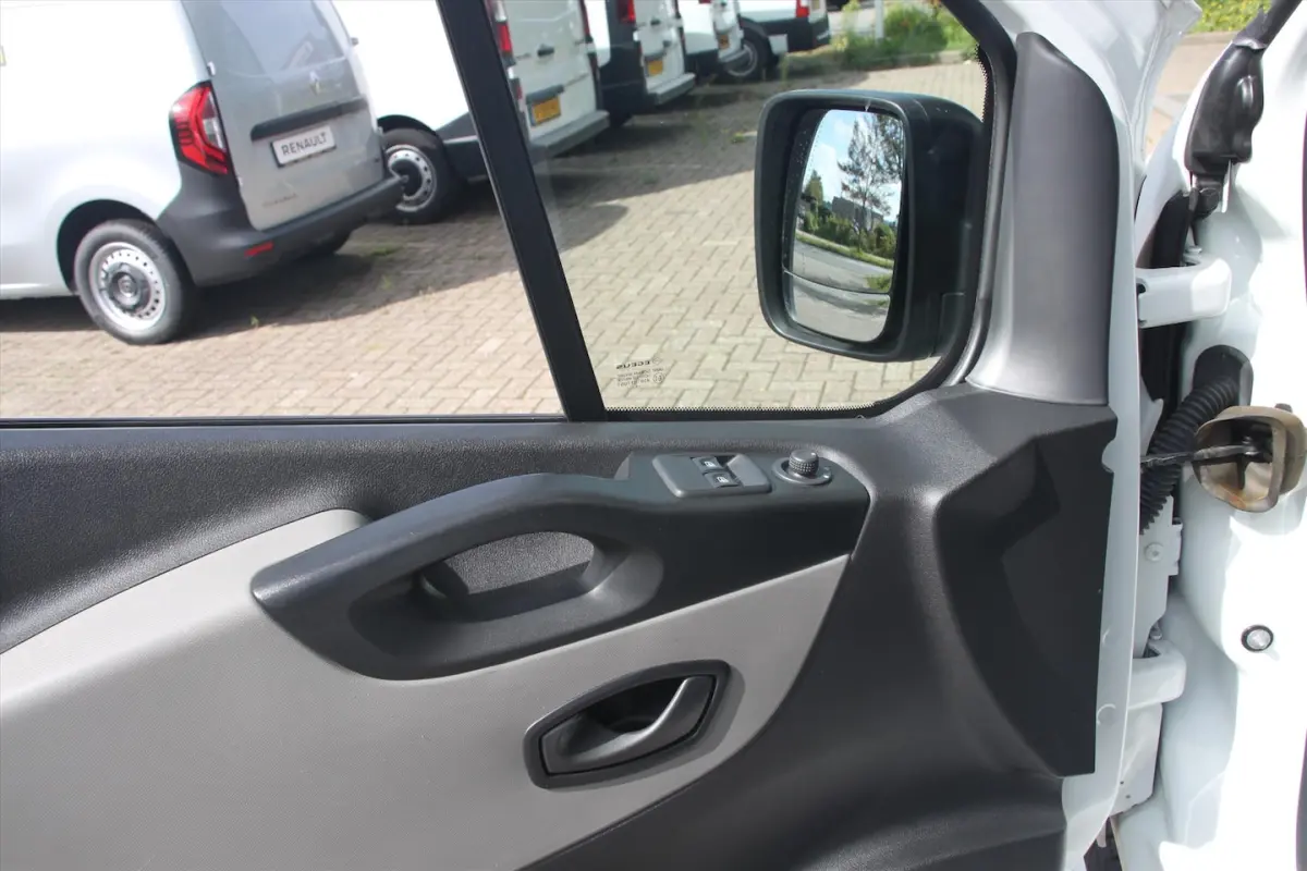 120PK-DUBB CAB-L2H1-119DKM-NAVI-AIRCO-CC-TREKH-