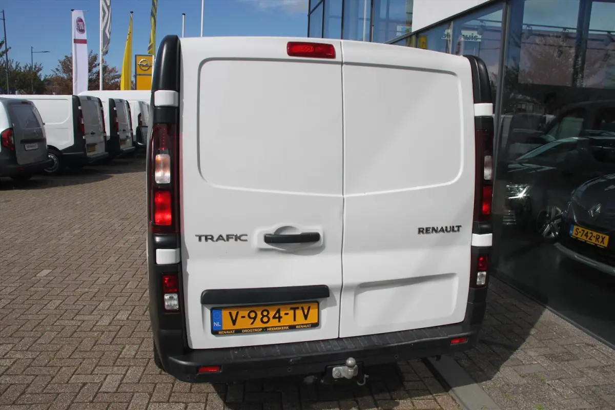 120PK-DUBB CAB-L2H1-119DKM-NAVI-AIRCO-CC-TREKH-