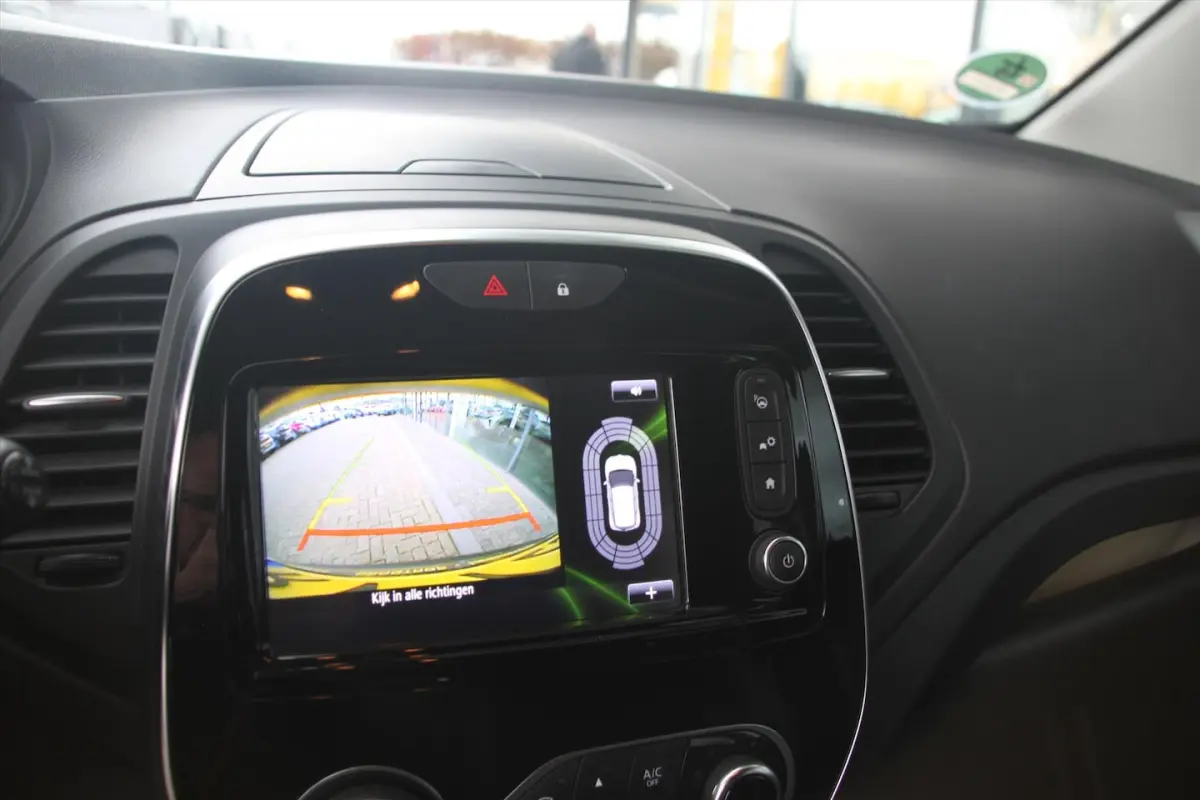 120PK-INTENS-29DKM-NAVI-CLIMA-CAMERA-BLIND SPOT-