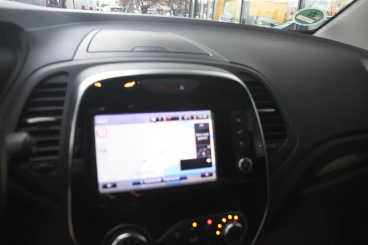 120PK-INTENS-29DKM-NAVI-CLIMA-CAMERA-BLIND SPOT-