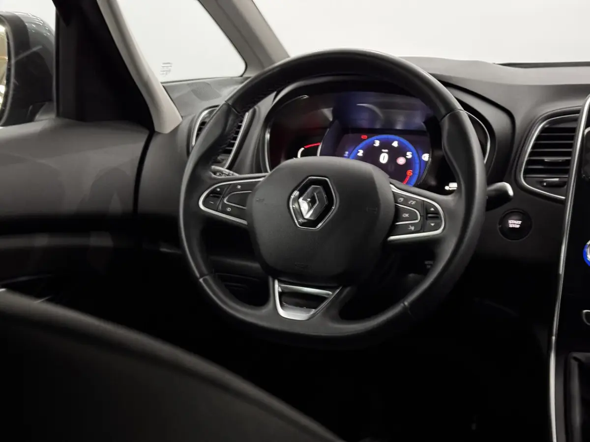 1.3 TCe Intens Clima, Camera, Navi, Keyless start, Cruise control, A start stop, Virtual d