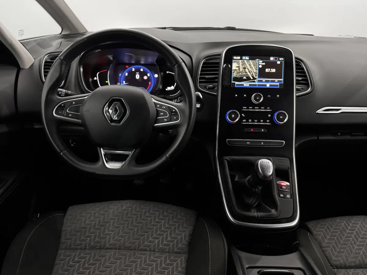 1.3 TCe Intens Clima, Camera, Navi, Keyless start, Cruise control, A start stop, Virtual d