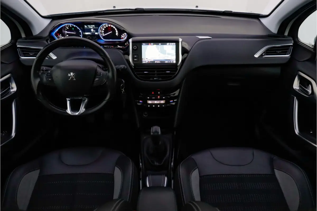 1.2T GT-line PANO | CARPLAY | STOELVERW | NAVI | CLIMA | DAB | PDC | LMV