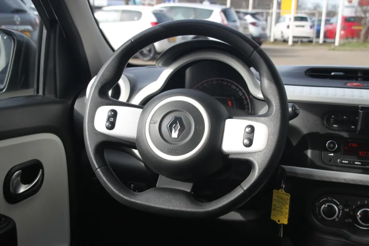 70PK-COLLECTION-59DKM-AIRCO-CRUISE-BLUETOOTH-