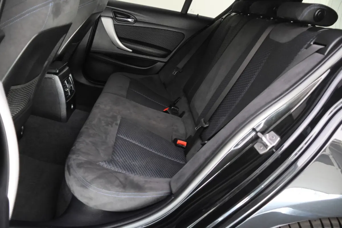 118iA M-Sport High Executive FULL LED | NAVI | STOELVERW | ALCANTARA | CLIMA | CRUISE | PD