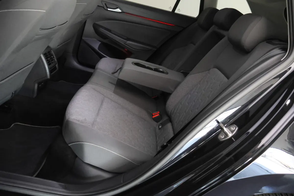 1.5 TSI 150Pk MOVE Business FULL LED | CARPLAY | ACC | STUUR+STOELVERW | NAVI | DAB | CLIM