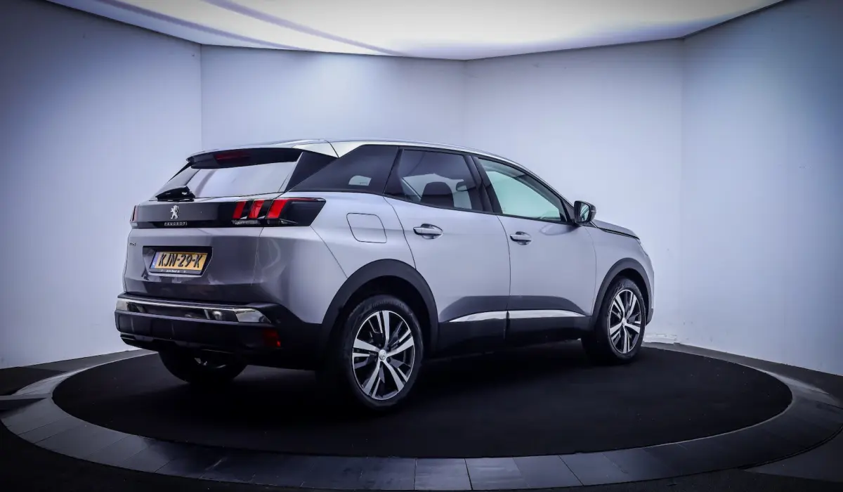 1.2T Aut. ALLURE Pack FULL LED | 360 CAM | CARPLAY | NAVI | KEYLESS | DAB | PDC V+A | BLIN