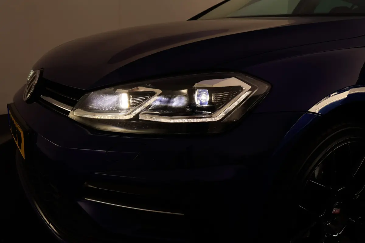 1.4 TSI R-LINE Highline Business FULL LED | CAMERA | ACC | STOELVERW | STANDKACHEL | CARPL