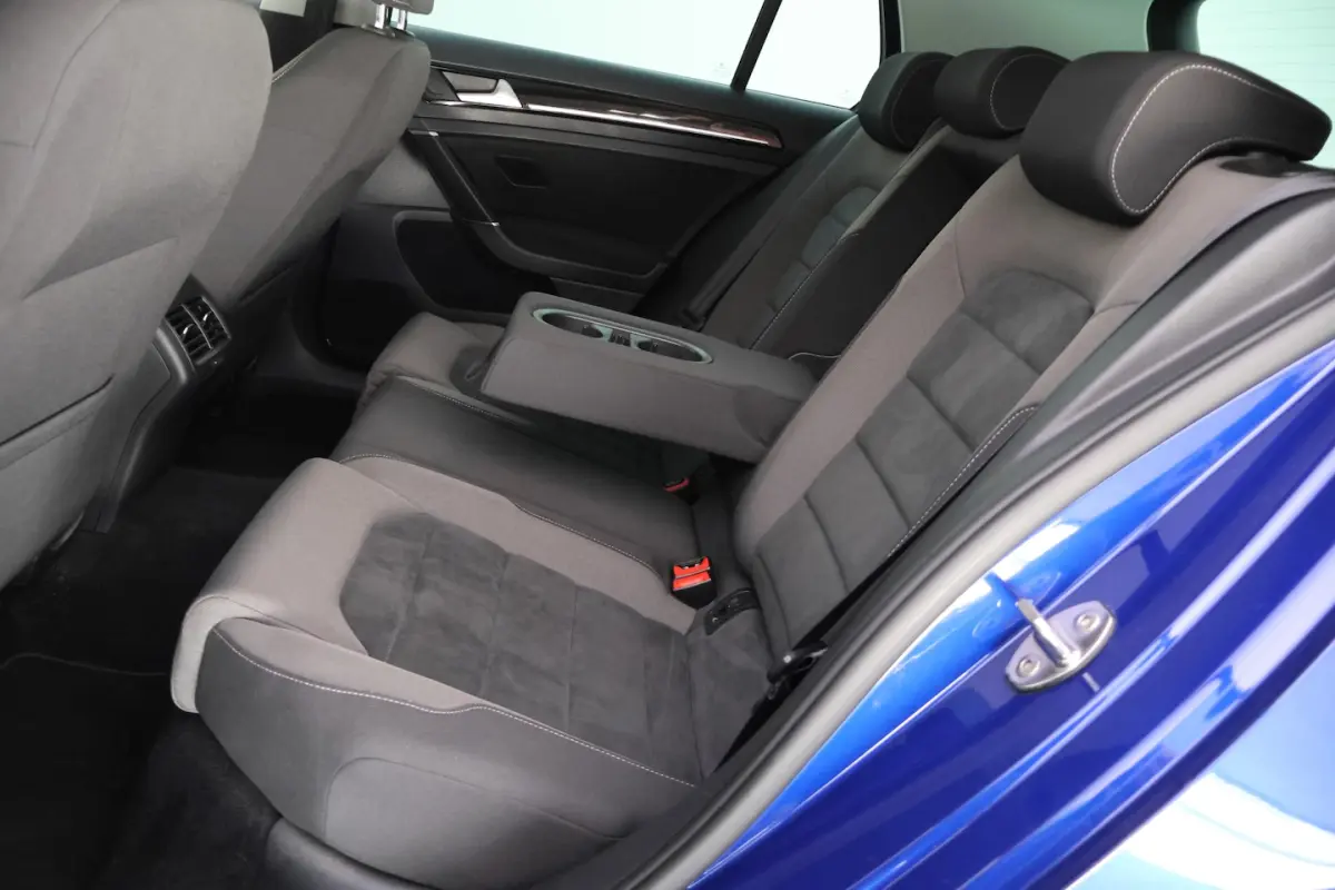1.4 TSI R-LINE Highline Business FULL LED | CAMERA | ACC | STOELVERW | STANDKACHEL | CARPL