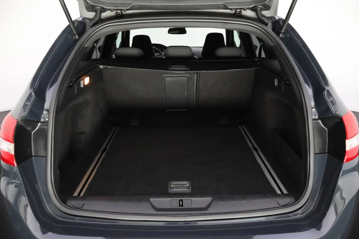 1.2T Aut. GT-Line FULL LED | NAVI | CLIMA | CRUISE | BLUETOOTH | PDC V+A | LMV 17''