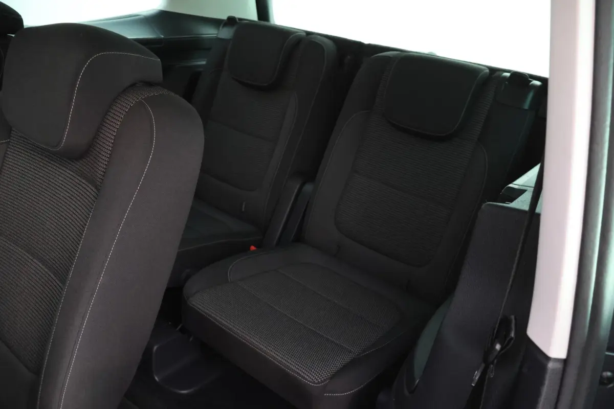 1.4 TSI 7p COMFORTLINE STOELVERW. | NAVIGATIE | CLIMATE CTRL. | PDC V+A | LMV