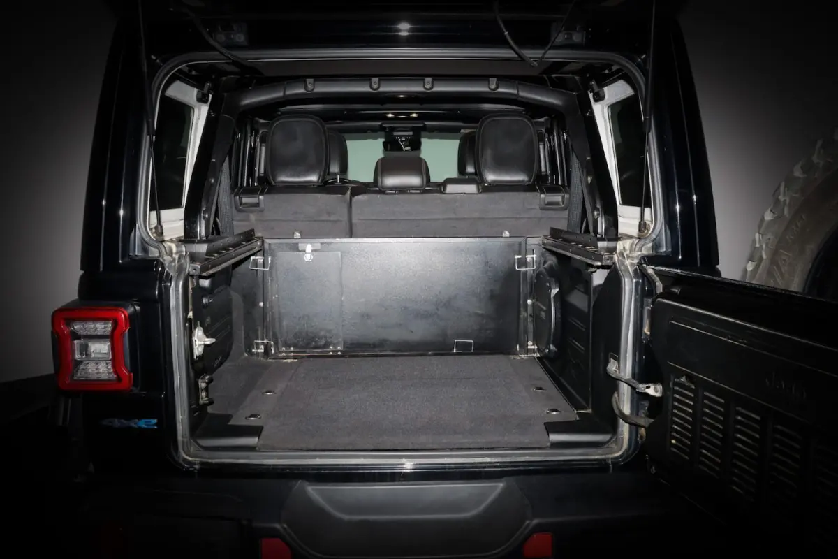 4xe380 RUBICON SOH 94% | SOFTTOP | FULL LED | ACC | LEDER | STUUR+STOELVERW | CAMERA | CAR