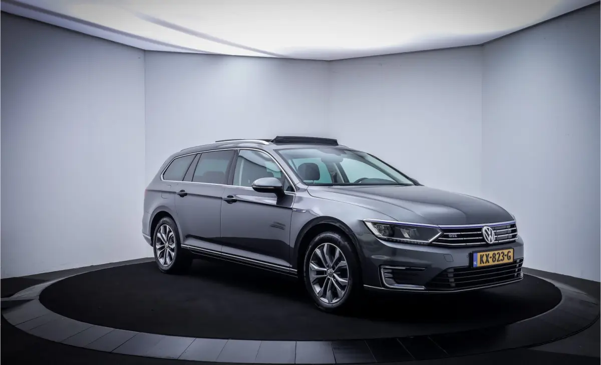 1.4TSI GTE Connected Series Plus PANO | FULL LED | ERGO COMFORT | TREKHAAK | CARPLAY | STO