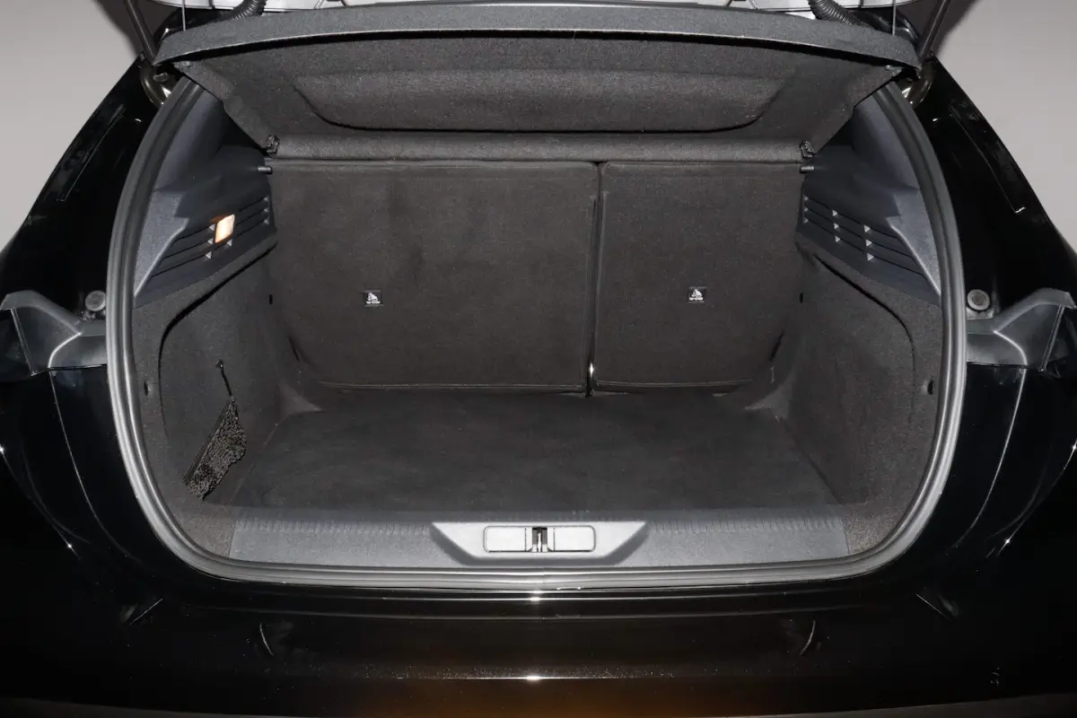 1.2T Aut. Pack Business NAVI | CLIMA | LED | CARPLAY | PDC | CRUISE | LMV